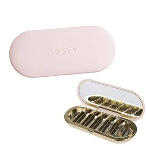 Dosey 7-Day Pill Compact in Blush, NIB